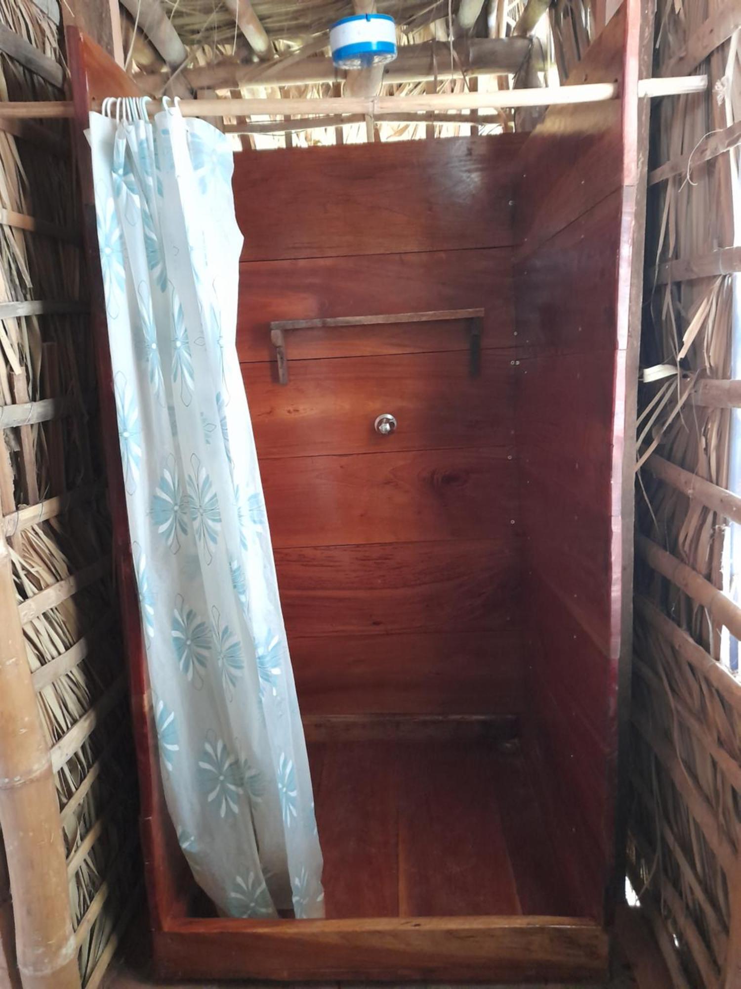 El Bamboo Cabins Balgue Exterior foto